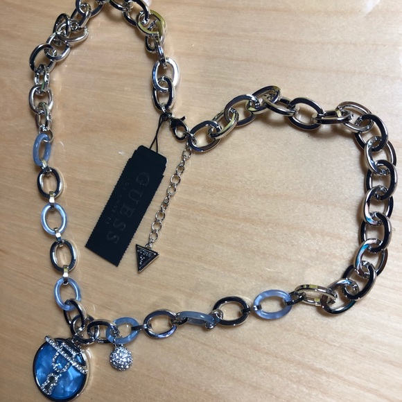 Guess necklace - Picture 4 of 7
